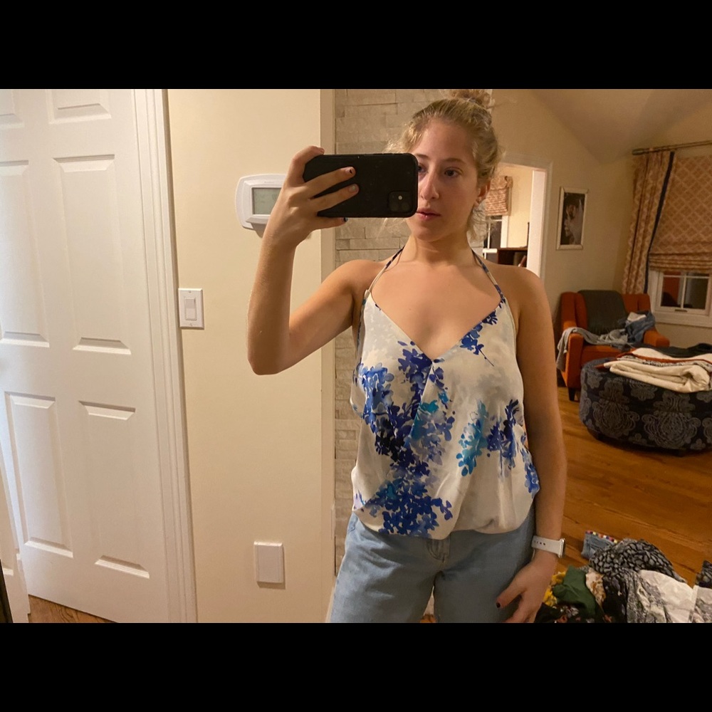 Tank - Picture 2 of 4